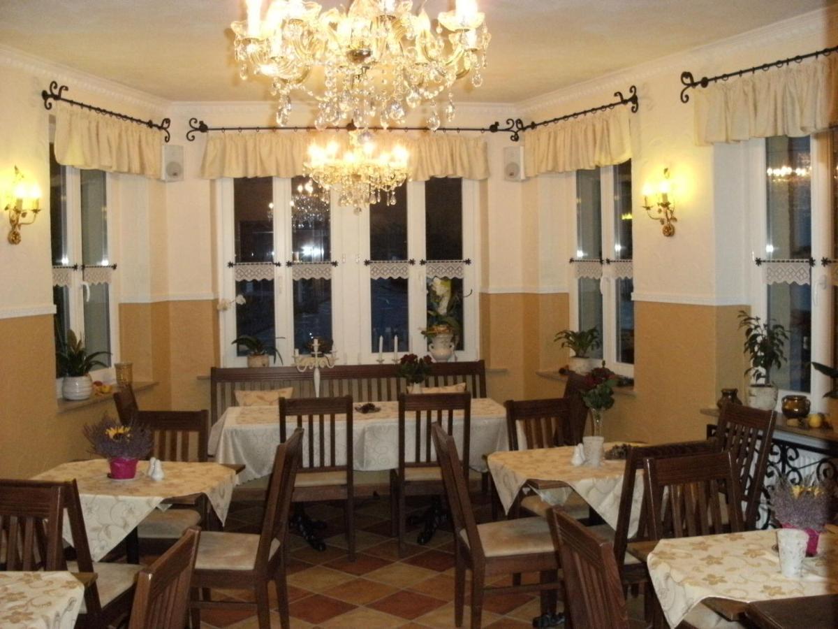 Hotel Gasthaus zur Post Kyllburg Exterior foto