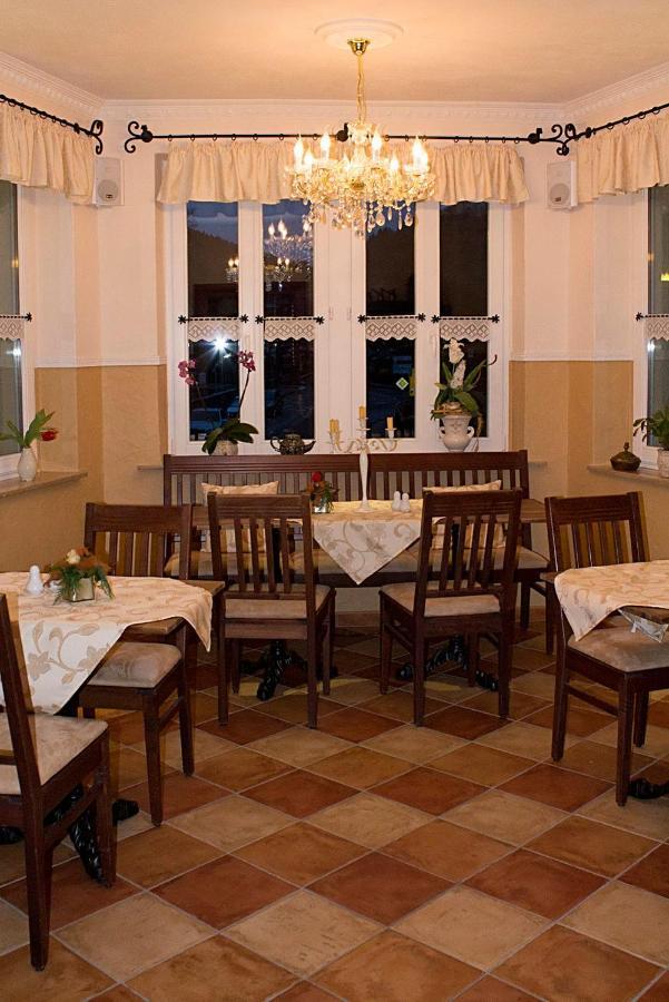 Hotel Gasthaus zur Post Kyllburg Exterior foto